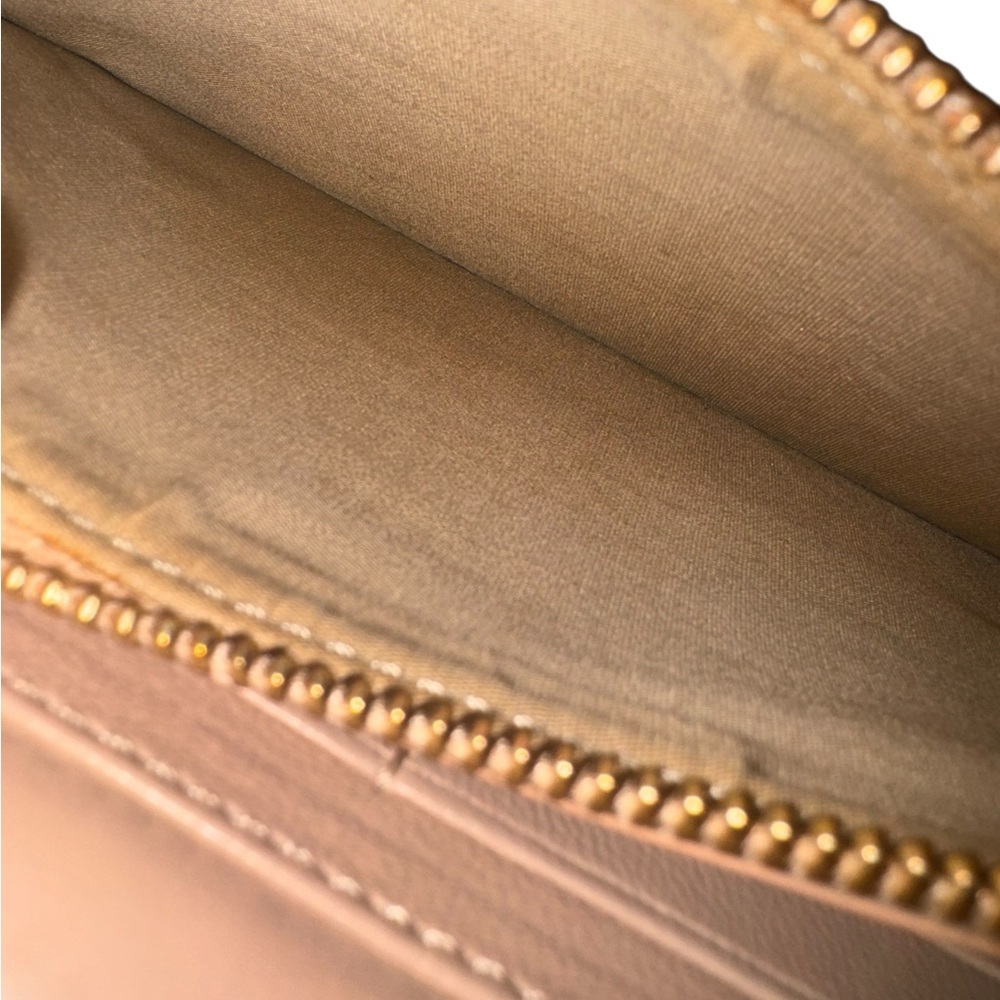 Chloé Leather Zip Wallet with Chain - Picture 7 of 8